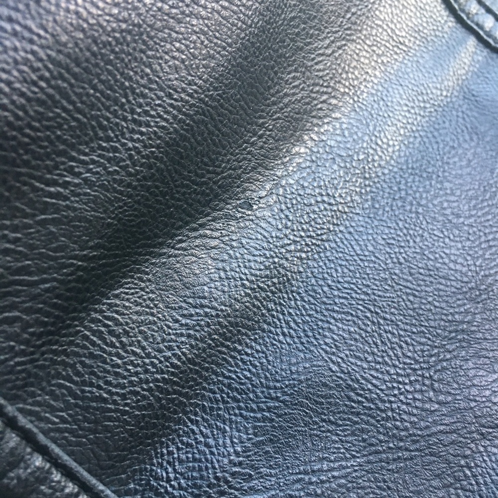 Black Large lace and stud purse weekend bag - Picture 6 of 10